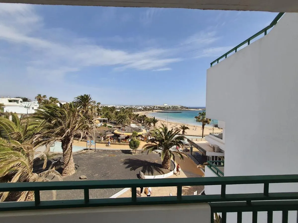 Realrent Costa Teguise Beach 0*,